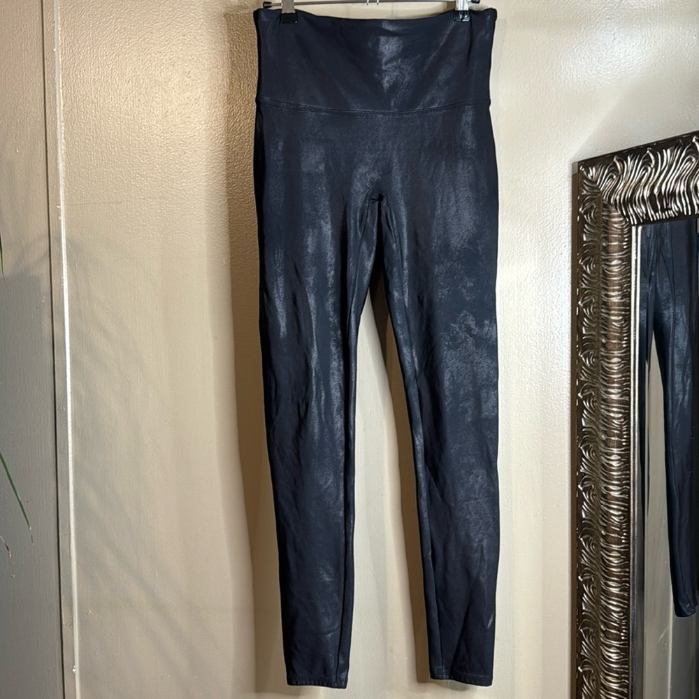 Spanx Black Faux Leather Leggings Size Large
